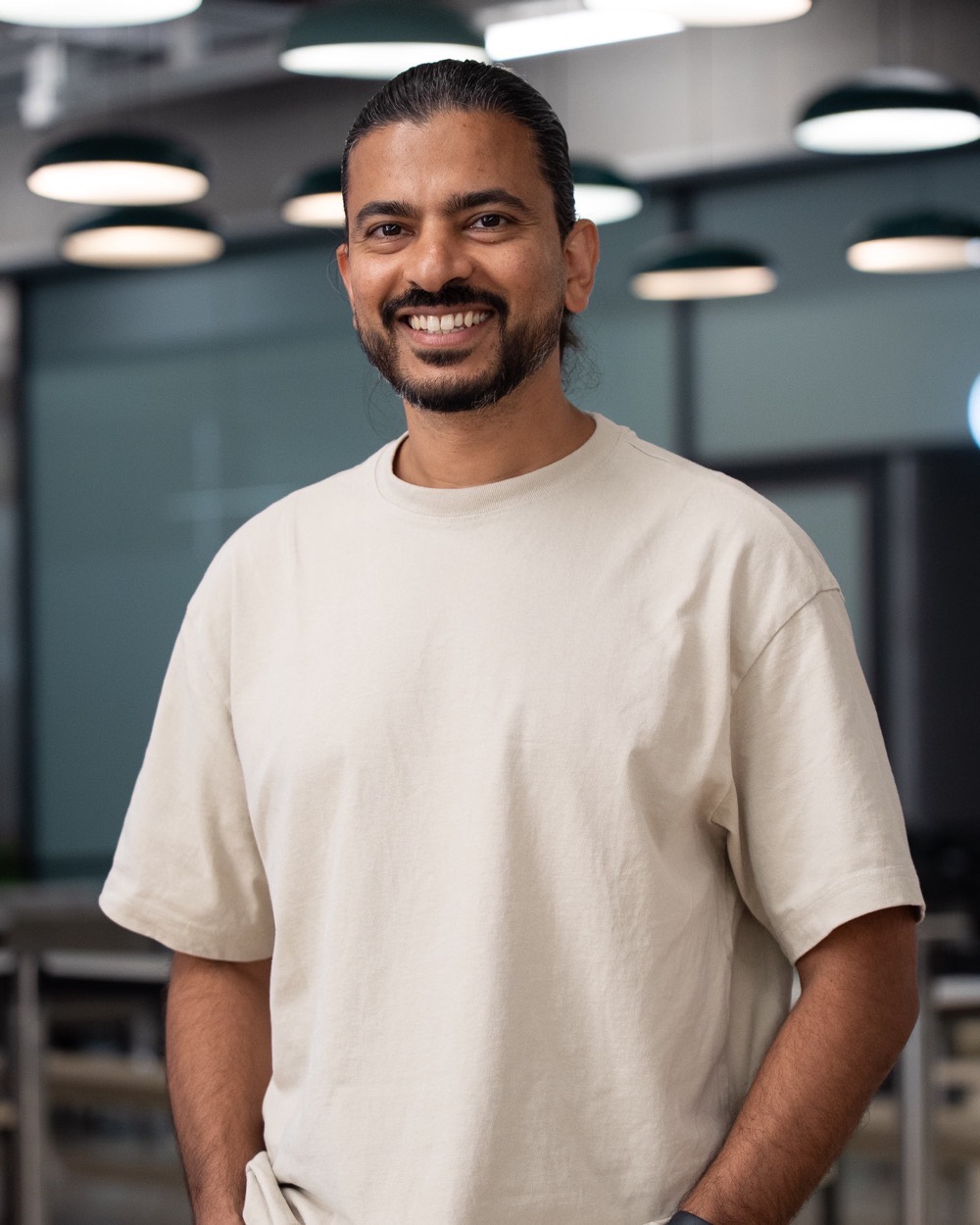 AJ Yadav, the founder whose AI content agents took him from 10K to 400K followers, who teaches Week 6